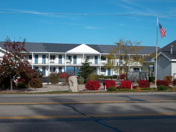 Sunrise Beach Motel Маккино Сити Экстерьер фото