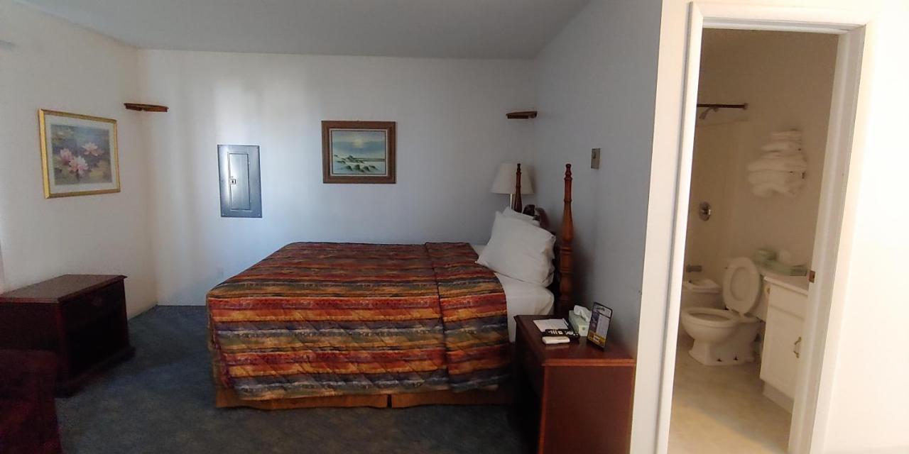 Sunrise Beach Motel Маккино Сити Экстерьер фото