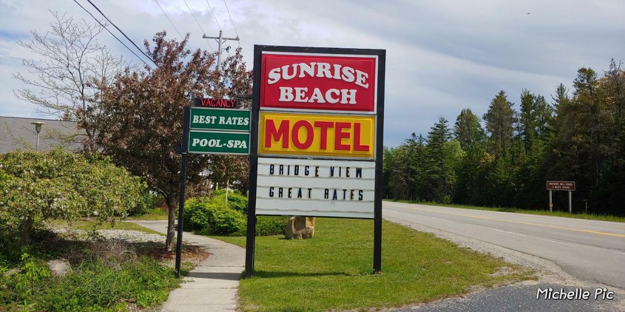 Sunrise Beach Motel Маккино Сити Экстерьер фото